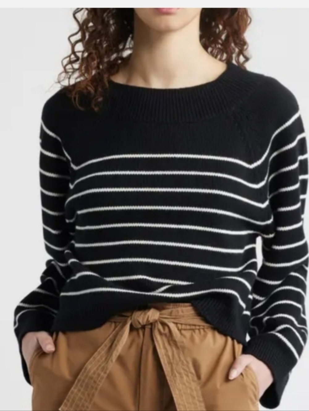 Zara Black Crewneck Sweater with White Stripes Sz XS